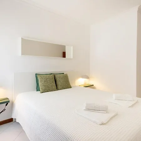 Apartment Sunnyquarters Walktobeach 2br Ac *